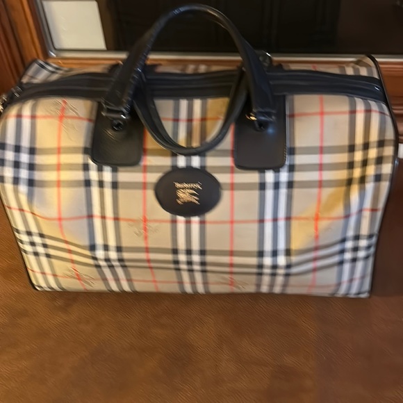 Burberrys Travel Bag Classic plaid with Black leather accents Vintage